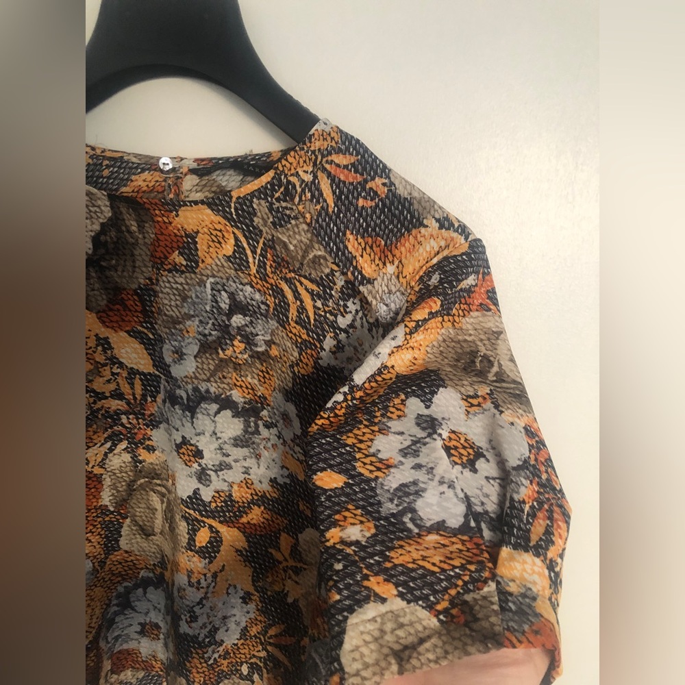 Zara floral top - Size M - Picture 5 of 7